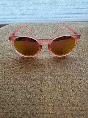Women’s Pink Round Sunglasses - Stylish Summer Shades